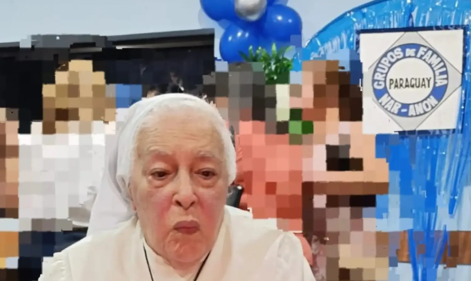 Ña Regina y su grupo hace 25 años luchan en contra de las adicciones. 