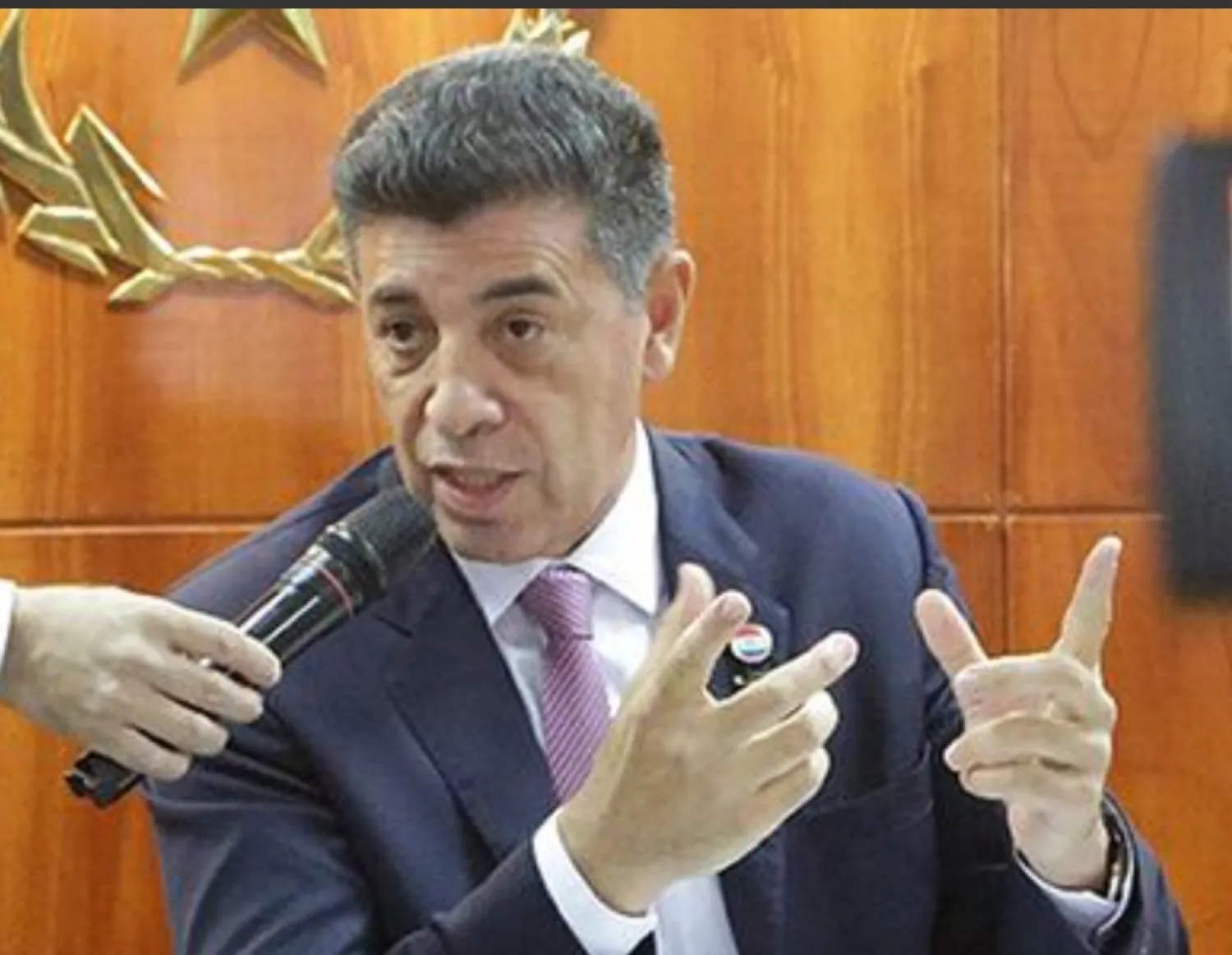 Critica a la acumulación de poder en superintendencias