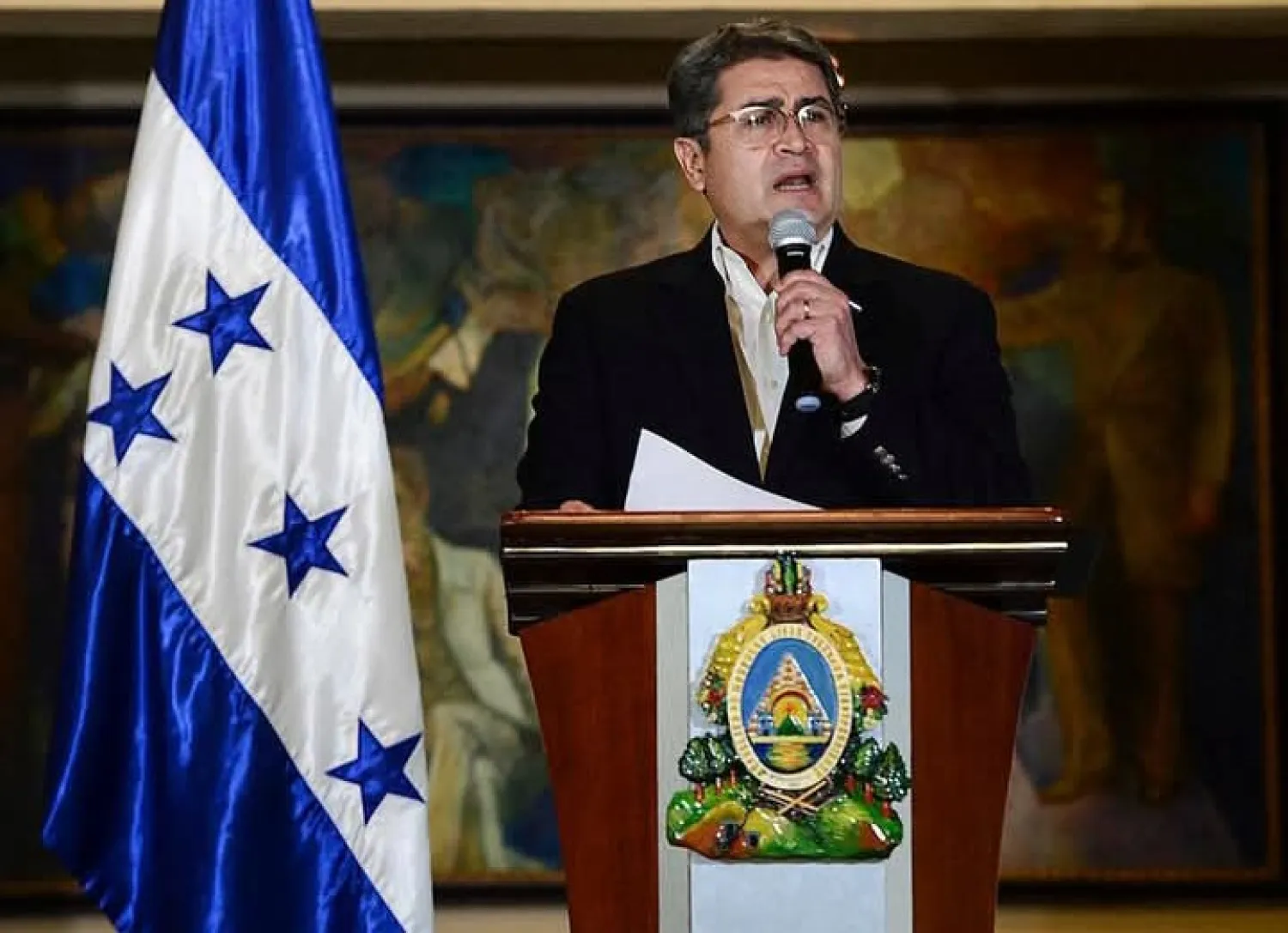 Trump indulta a expresidente hondureño Hernández 