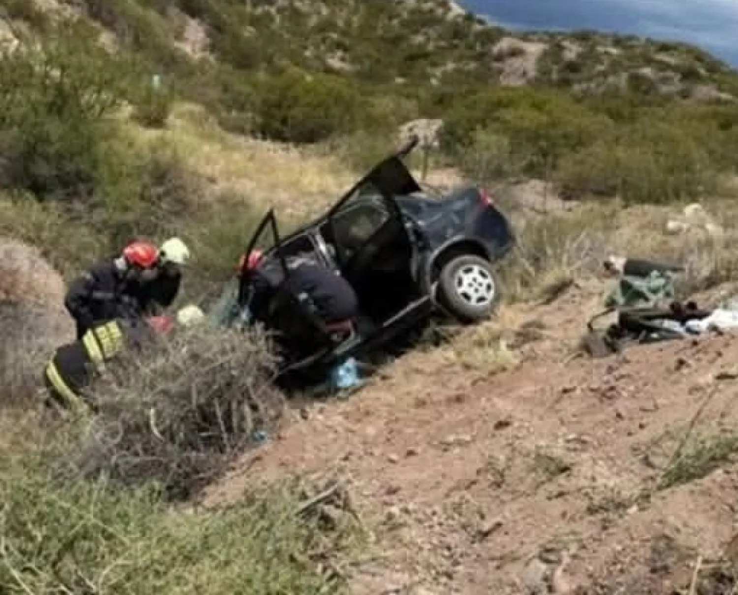 Una madre y su hijo perdieron la vida en un accidente. 
