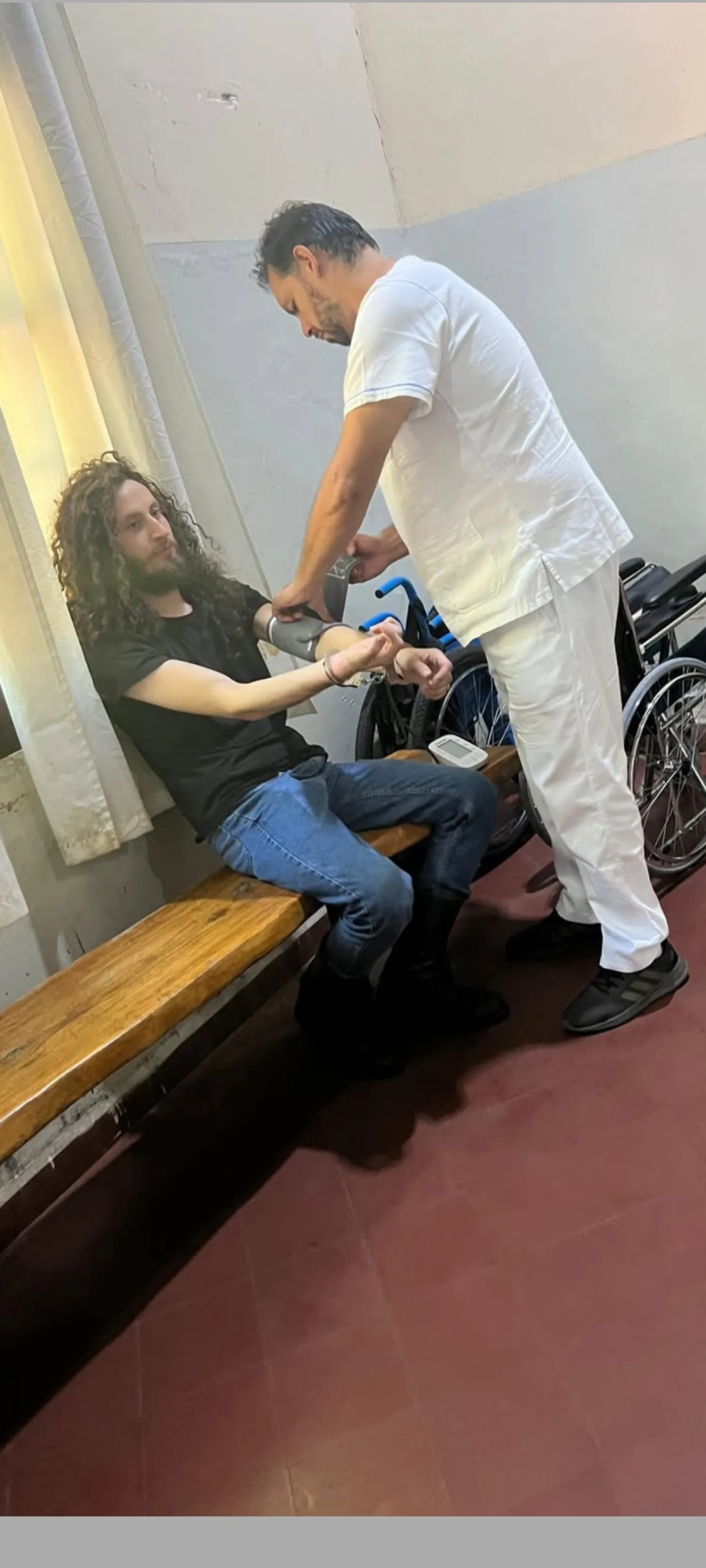 Fue a parar al Neuropsiquiátrico 